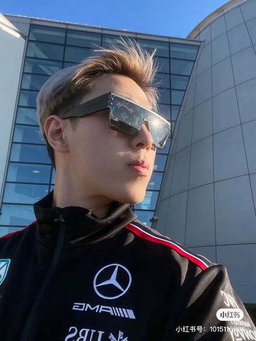 ルイヴィトンサングラス正面デザイン